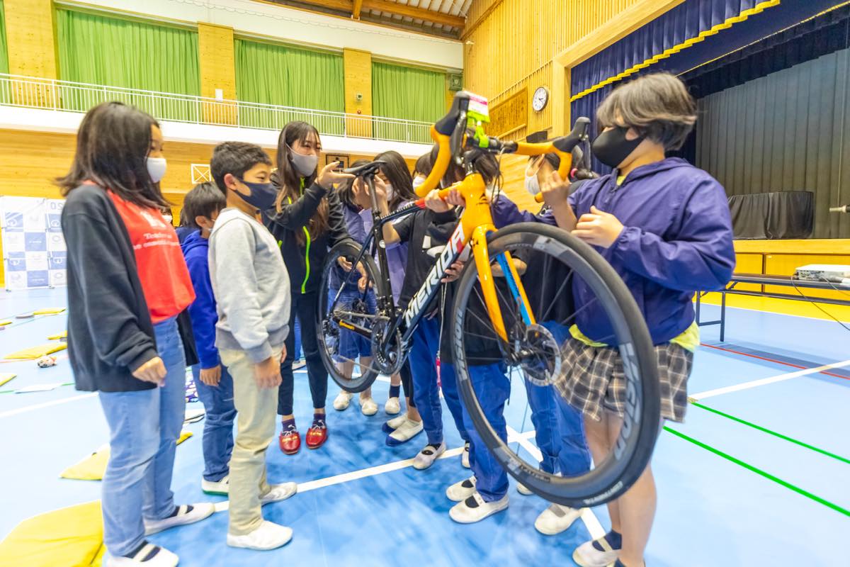 自転車の魅力発見！学校出前講座開催！ | 東京2020オリンピック・パラリンピック 御殿場市特設ホームページ